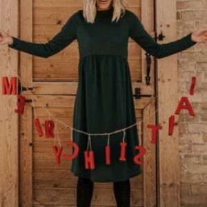 Long Sleeve Green Dress